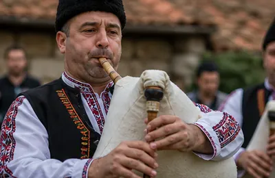 Gaida bagpipe music