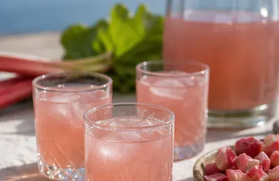 Rhubarb cordial