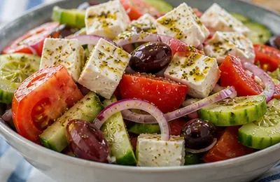 Horiatiki salad