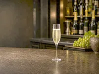 Champagne thumbnail