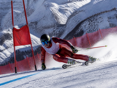 Alpine Skiing thumbnail