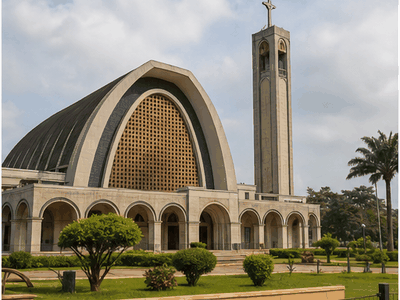 Basilique Marie-Reine-des-Apotres, Yaounde