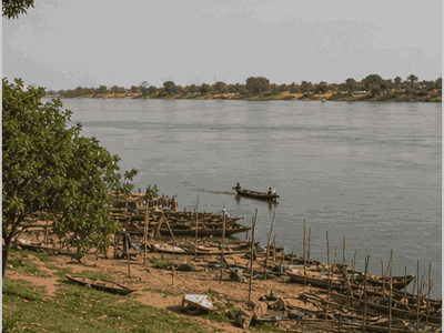 Chari River waterfront, NDjamena