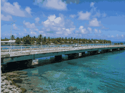 Majuro Bridge, Majuro